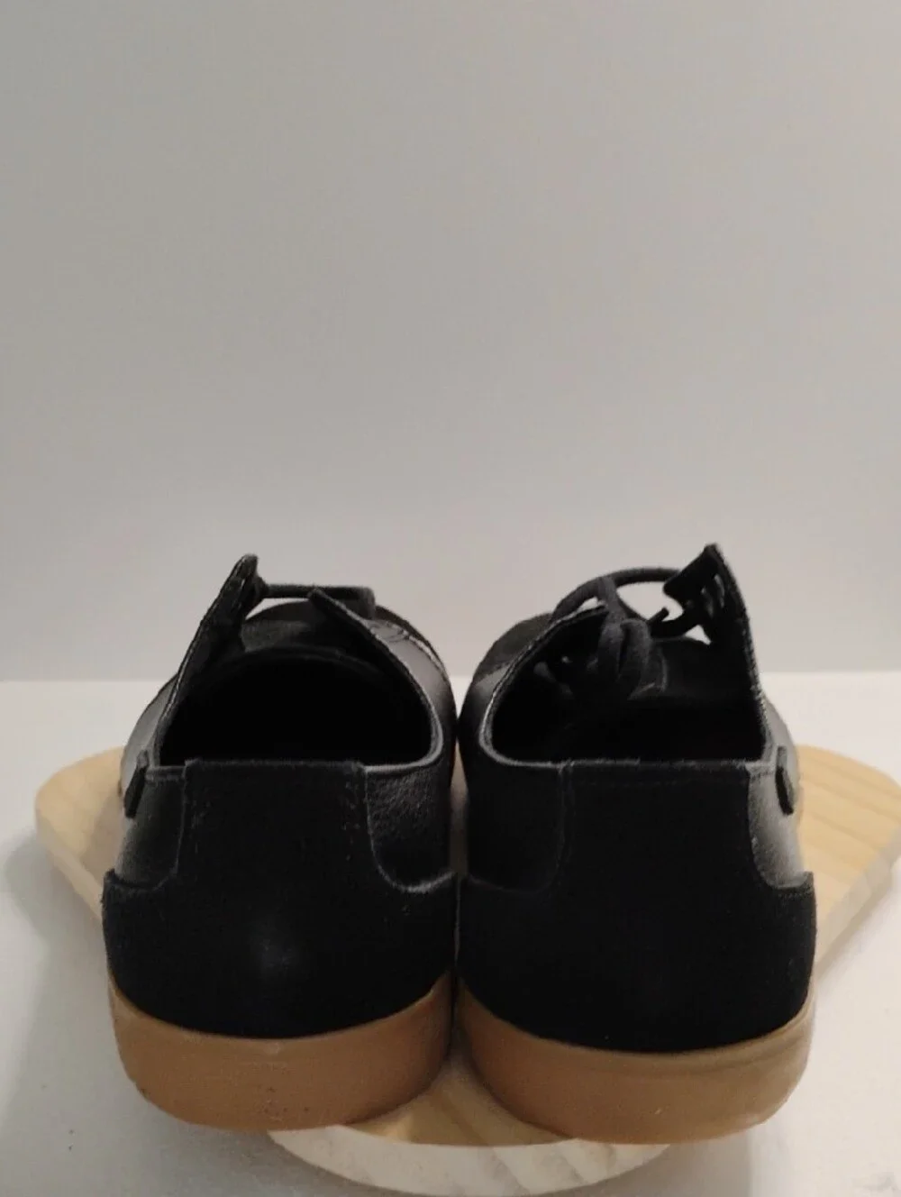 Men's Black Slip-On Casual Loafers